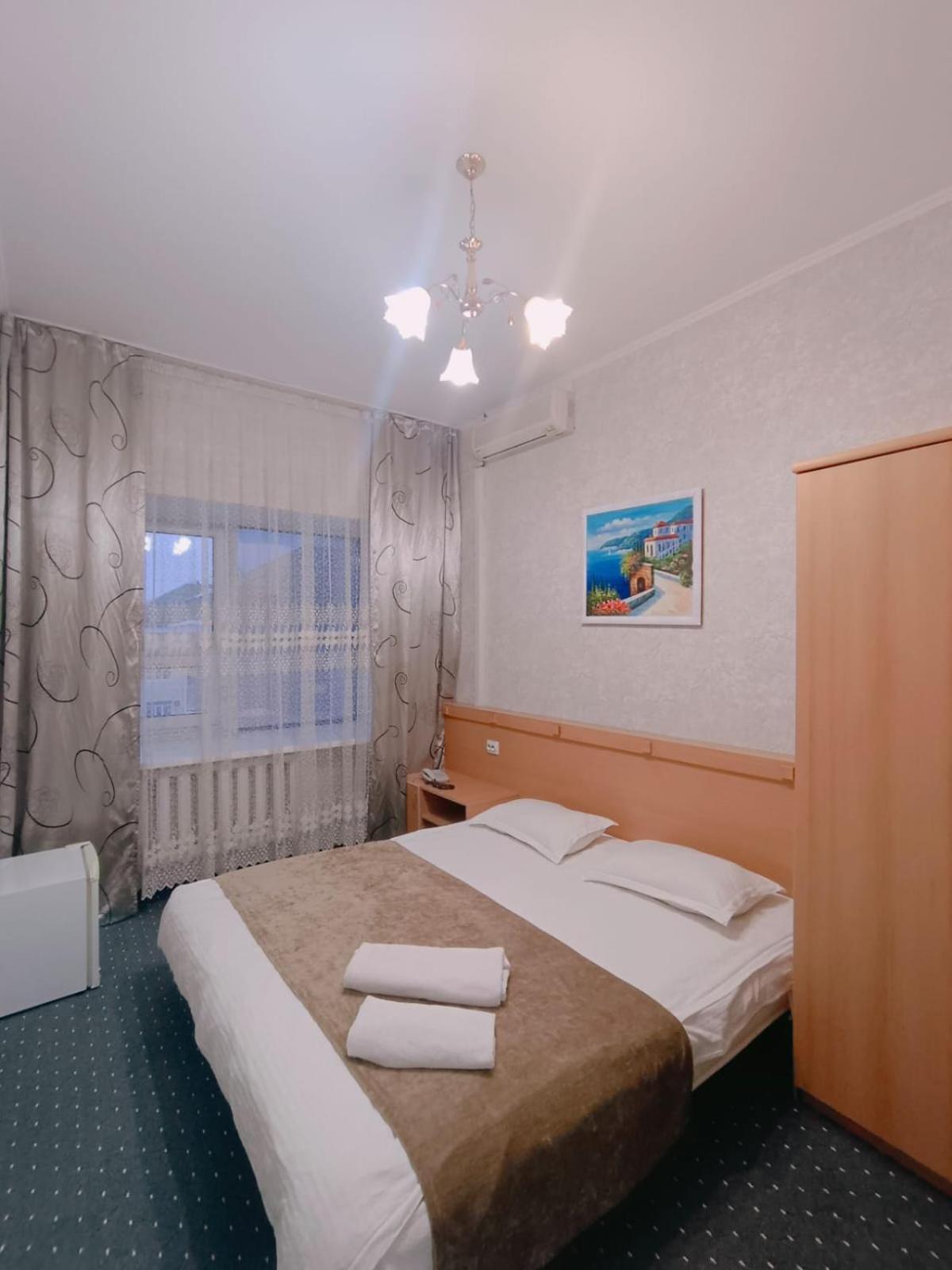 Altyn-Adam Hotel Astana Exterior foto